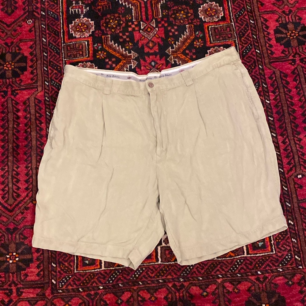 TOMMY BAHAMA men’s shorts